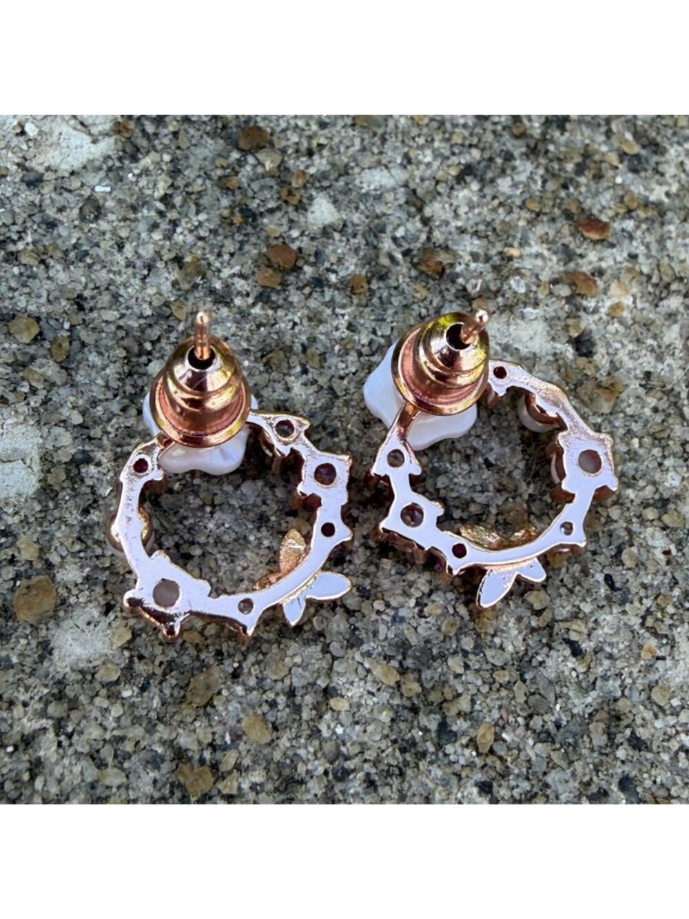 Ramla Flower Stud Earrings 18K Rose Gold Plated Gemstone Shell Pink Spring NEW - Picture 9 of 12